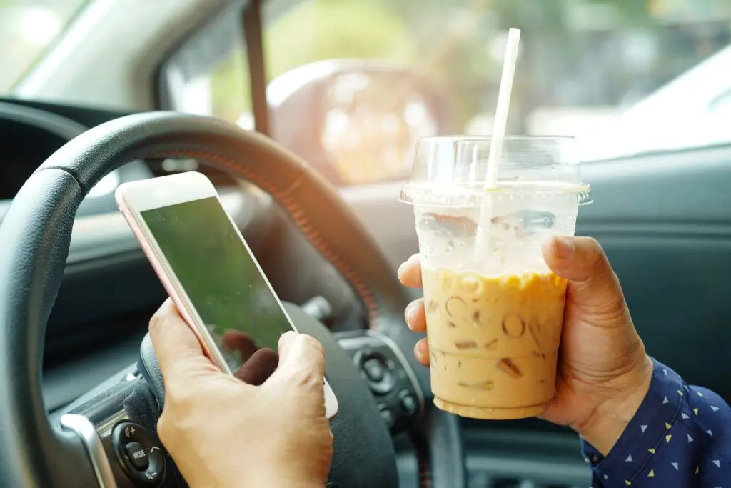 AA Ireland survey highlights sources of distraction for Irish motorists 