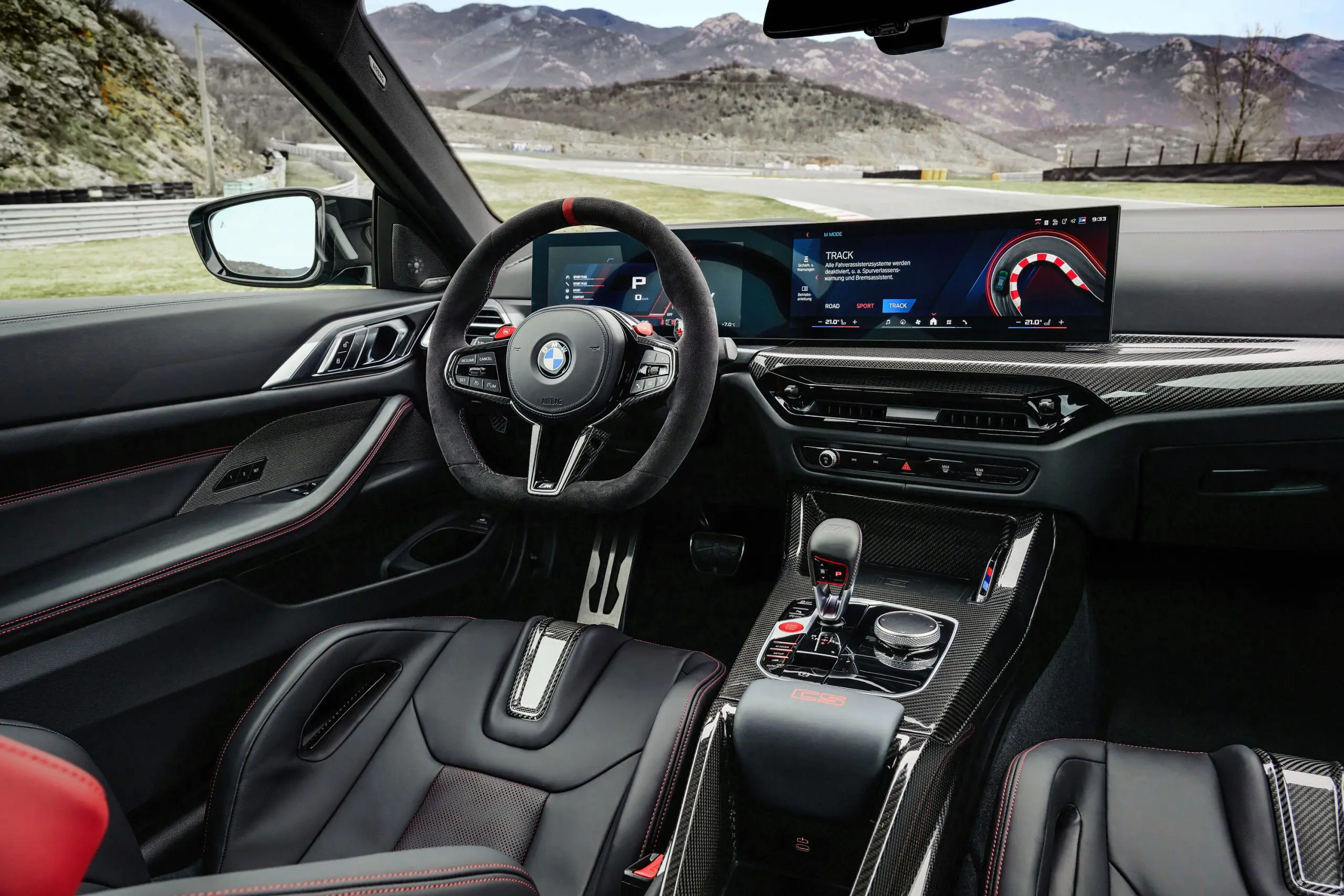 The 2024 BMW M4 CS - Inside View 2
