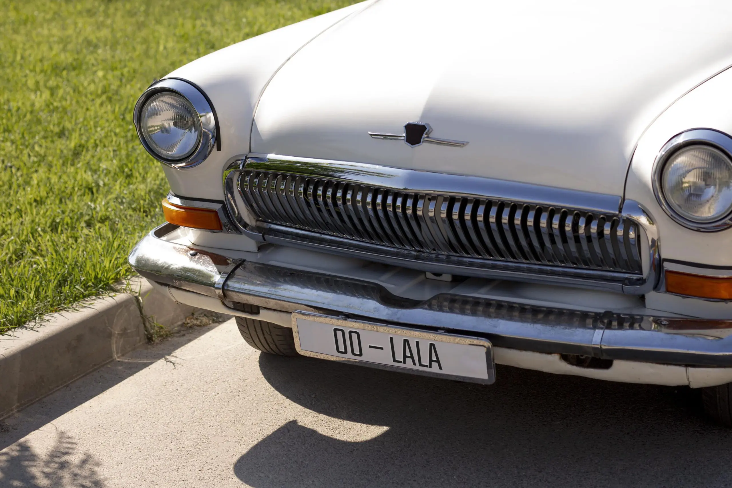 Irish Motorists Embrace Older Cars Amid Rising Costs - AA Ireland Survey 2024
