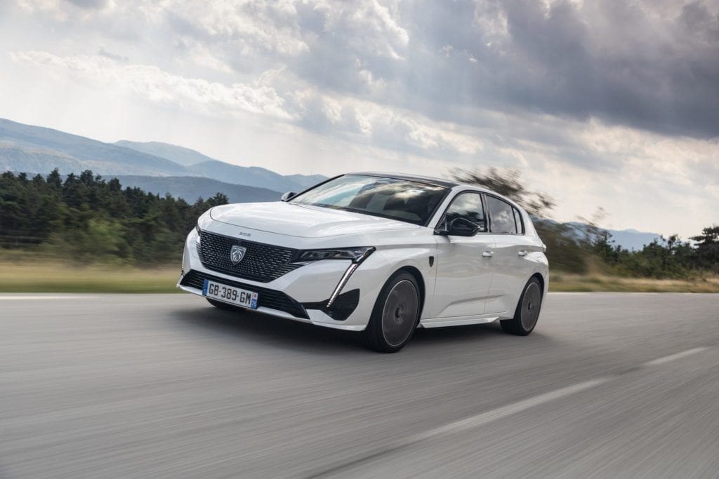 Peugeot 308 Hybrid 180 Review