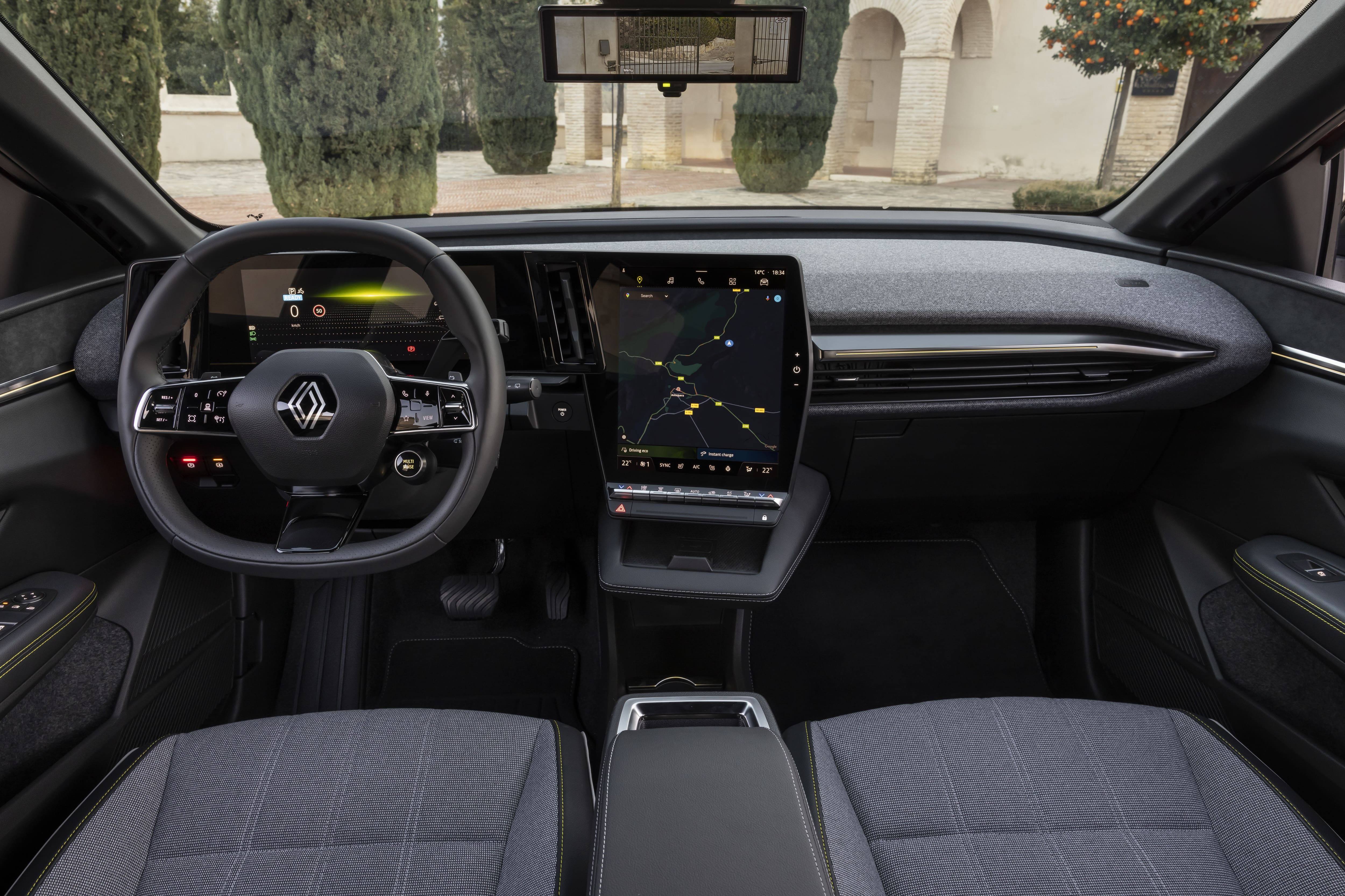 Nouvelle Renault MEGANE E-TECH Electric - Version Techno - Rouge Flamme