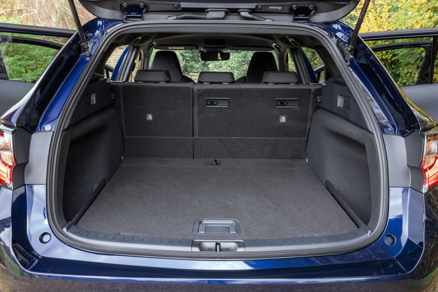 Luggage area of a Suzuki Swace