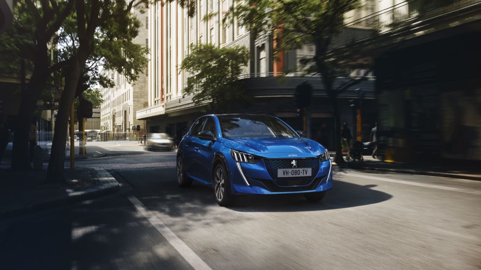 Peugeot e208