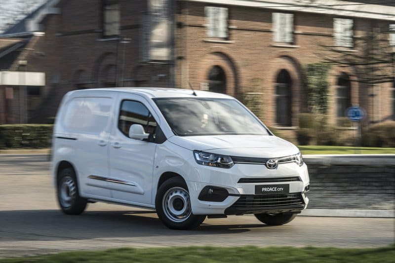 proace-city-2020-dynamics-18-2_5bc034c3e6dc37f52e030de25fb3f8d3_800